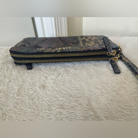Lodis snake print clutch EUC - Picture 4 of 9